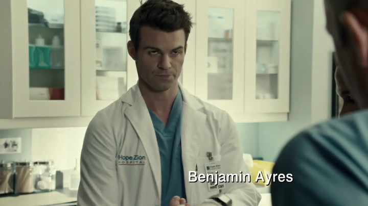 VampireDiariesWorld-dot-org_SavingHope2x18-0090.jpg