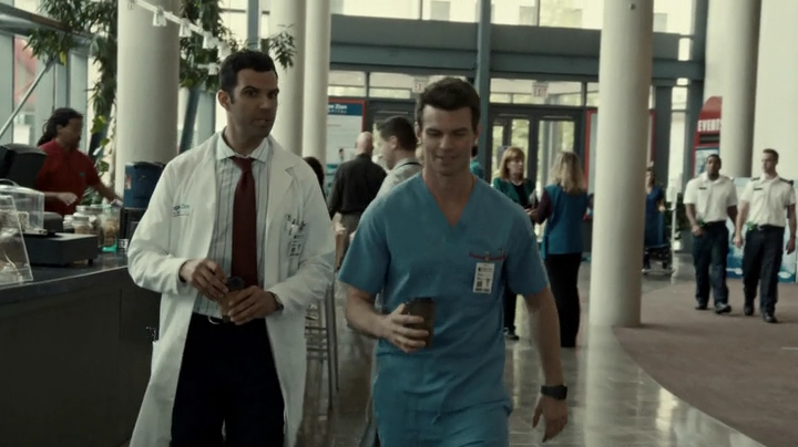 VampireDiariesWorld-dot-org_SavingHope2x18-0240.jpg