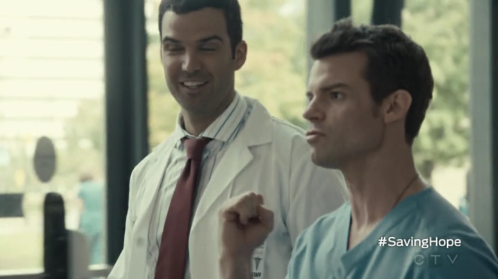 VampireDiariesWorld-dot-org_SavingHope2x18-0253.jpg