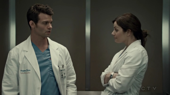 VampireDiariesWorld-dot-org_SavingHope2x18-0543.jpg