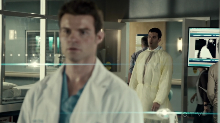 VampireDiariesWorld-dot-org_SavingHope3x01-0340.jpg