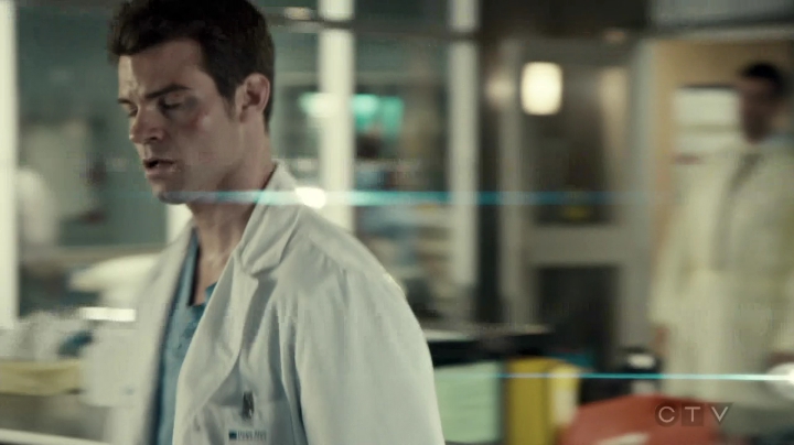 VampireDiariesWorld-dot-org_SavingHope3x01-0345.jpg