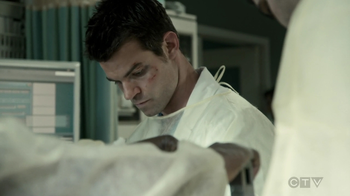 VampireDiariesWorld-dot-org_SavingHope3x01-0798.jpg