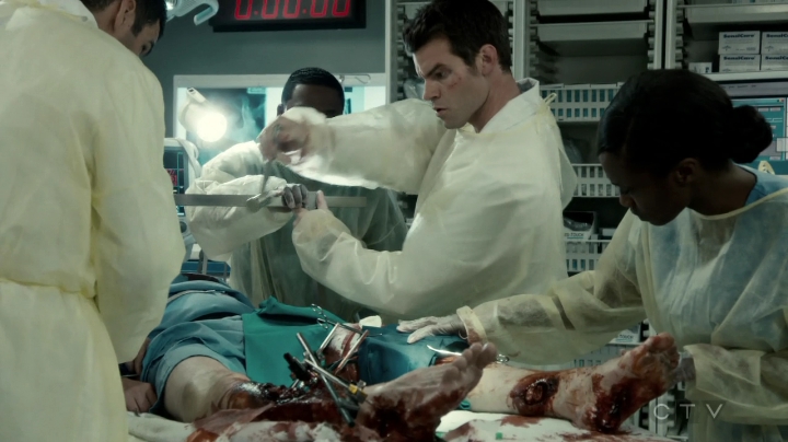 VampireDiariesWorld-dot-org_SavingHope3x01-0800.jpg