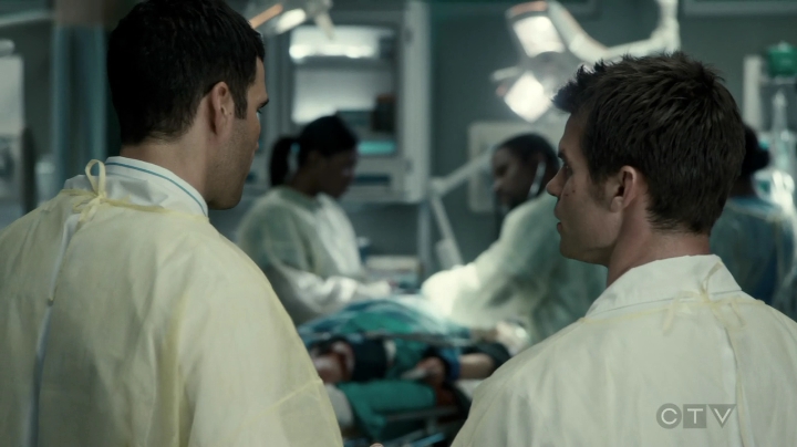 VampireDiariesWorld-dot-org_SavingHope3x01-0859.jpg