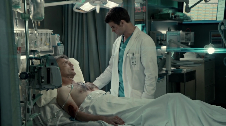 VampireDiariesWorld-dot-org_SavingHope3x01-1135.jpg