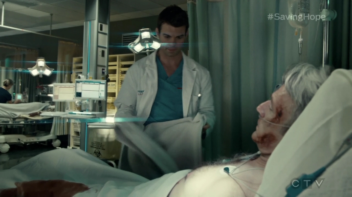 VampireDiariesWorld-dot-org_SavingHope3x01-1149.jpg