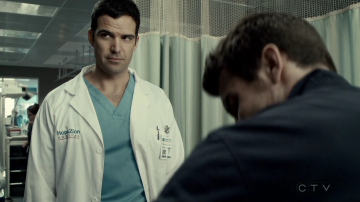 VampireDiariesWorld-dot-org_SavingHope3x02-0191.jpg