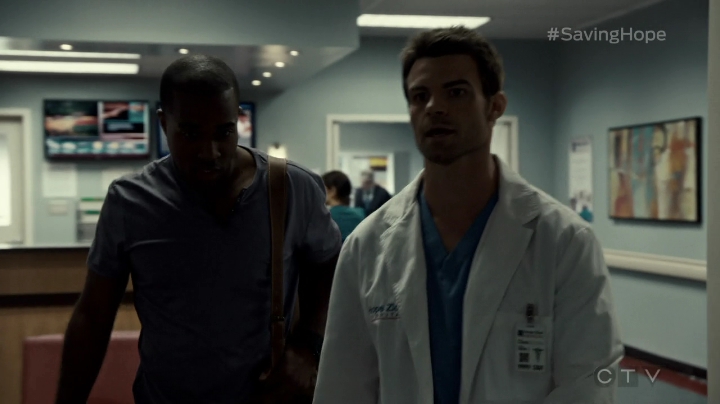 VampireDiariesWorld-dot-org_SavingHope3x02-0427.jpg