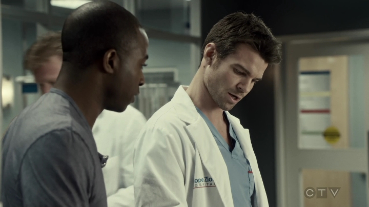 VampireDiariesWorld-dot-org_SavingHope3x02-0444.jpg