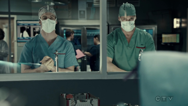 VampireDiariesWorld-dot-org_SavingHope3x02-0464.jpg