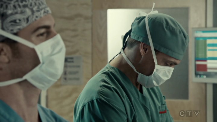 VampireDiariesWorld-dot-org_SavingHope3x02-0465.jpg