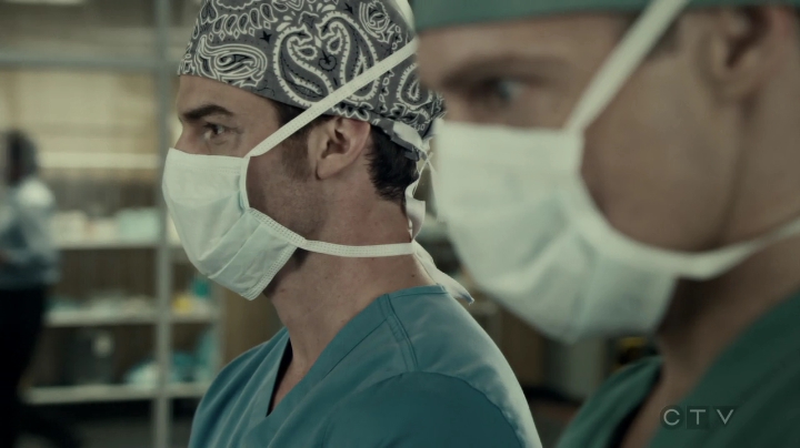 VampireDiariesWorld-dot-org_SavingHope3x02-0472.jpg