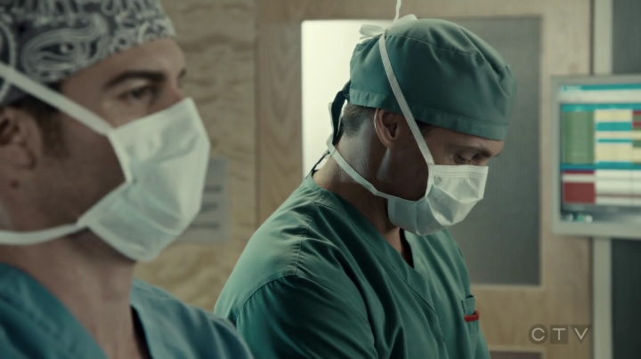 VampireDiariesWorld-dot-org_SavingHope3x02-0475.jpg