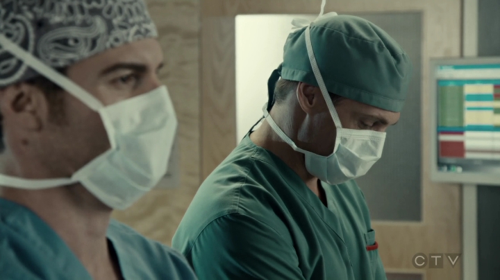 VampireDiariesWorld-dot-org_SavingHope3x02-0476.jpg