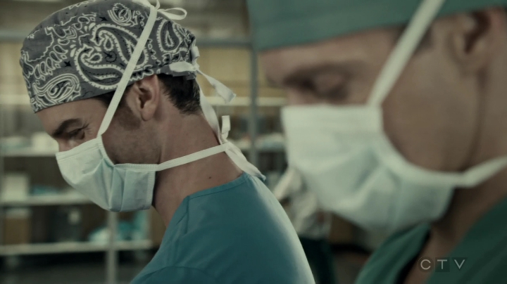 VampireDiariesWorld-dot-org_SavingHope3x02-0478.jpg