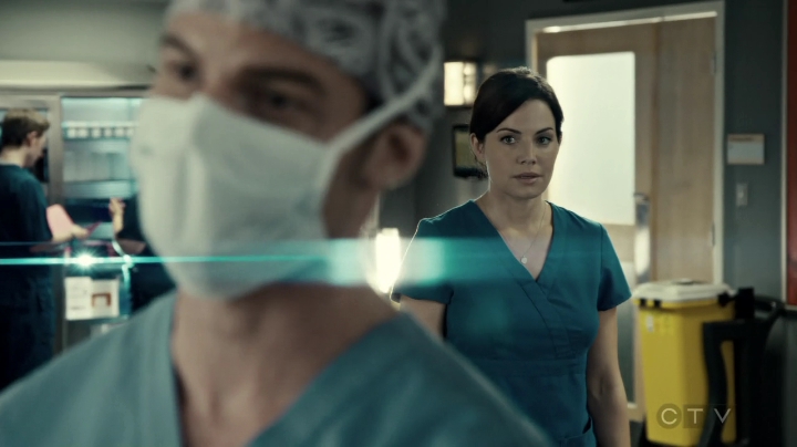 VampireDiariesWorld-dot-org_SavingHope3x02-0483.jpg