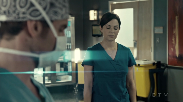 VampireDiariesWorld-dot-org_SavingHope3x02-0493.jpg