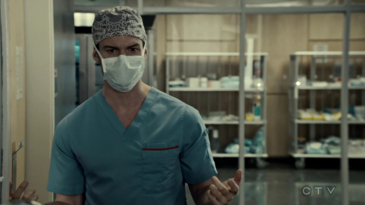 VampireDiariesWorld-dot-org_SavingHope3x02-0496.jpg