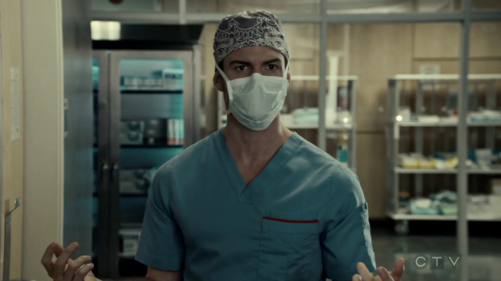 VampireDiariesWorld-dot-org_SavingHope3x02-0497.jpg