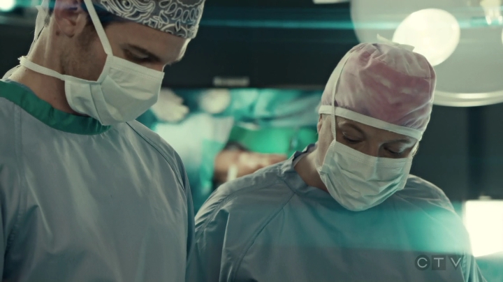 VampireDiariesWorld-dot-org_SavingHope3x02-0540.jpg