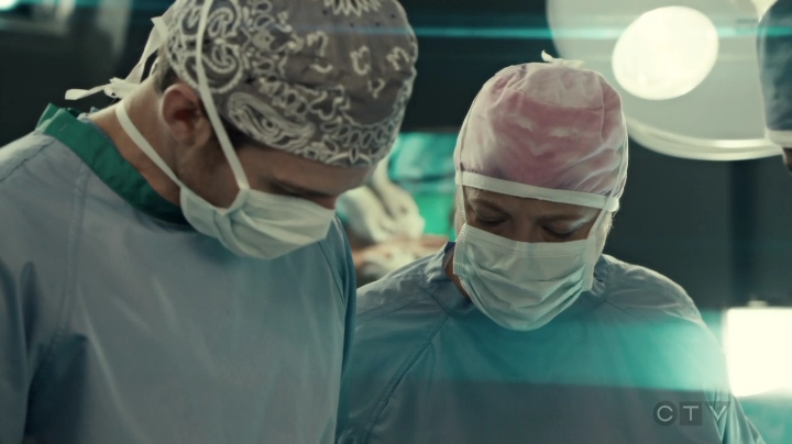 VampireDiariesWorld-dot-org_SavingHope3x02-0544.jpg