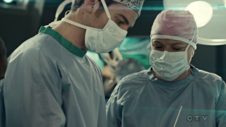 VampireDiariesWorld-dot-org_SavingHope3x02-0570.jpg