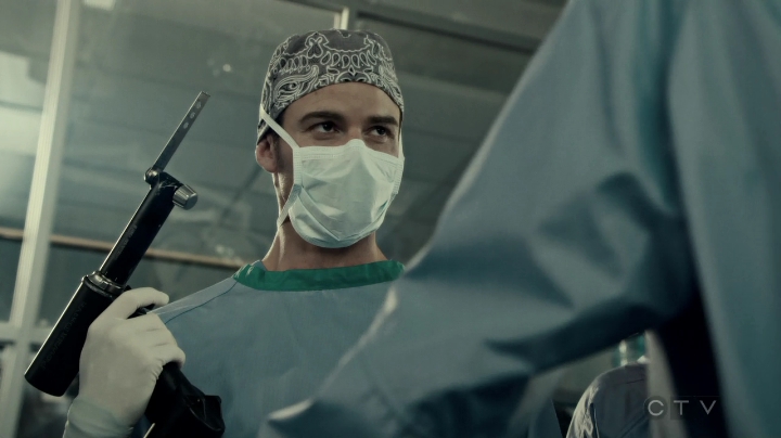 VampireDiariesWorld-dot-org_SavingHope3x02-0735.jpg