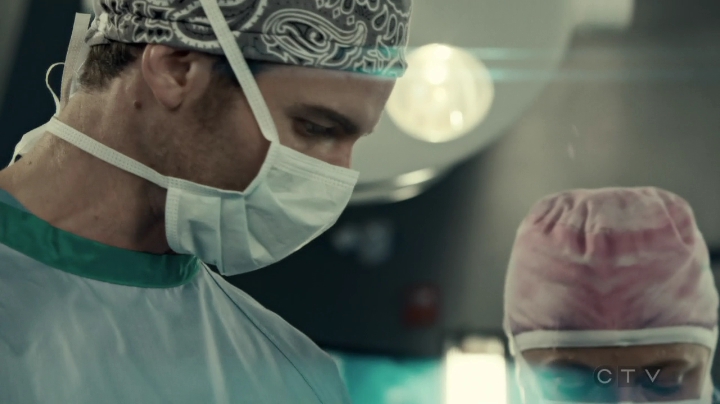 VampireDiariesWorld-dot-org_SavingHope3x02-0746.jpg