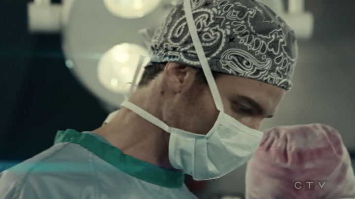 VampireDiariesWorld-dot-org_SavingHope3x02-0747.jpg