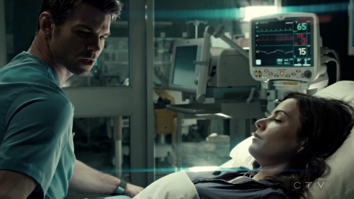 VampireDiariesWorld-dot-org_SavingHope3x02-2424.jpg