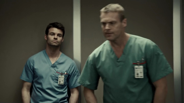 VampireDiariesWorld-dot-org_SavingHope3x03-0257.jpg