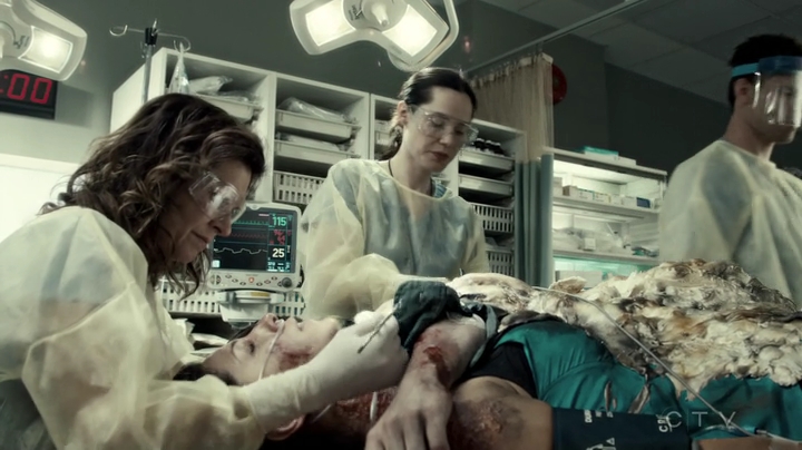 VampireDiariesWorld-dot-org_SavingHope3x03-0727.jpg