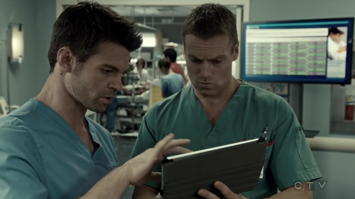 VampireDiariesWorld-dot-org_SavingHope3x03-0982.jpg