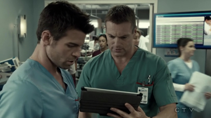 VampireDiariesWorld-dot-org_SavingHope3x03-0988.jpg