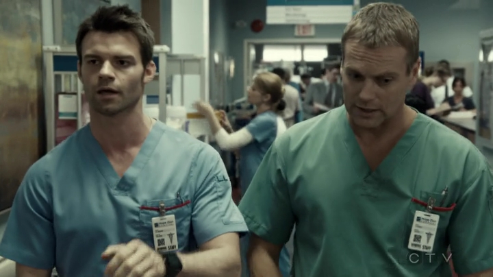 VampireDiariesWorld-dot-org_SavingHope3x03-0997.jpg