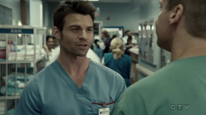 VampireDiariesWorld-dot-org_SavingHope3x03-1001.jpg