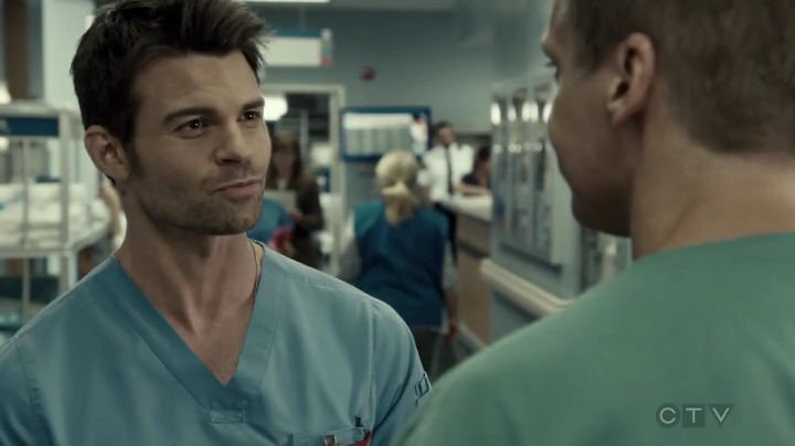 VampireDiariesWorld-dot-org_SavingHope3x03-1002.jpg