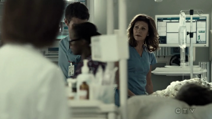 VampireDiariesWorld-dot-org_SavingHope3x03-1193.jpg