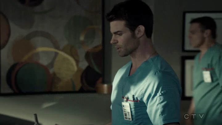 VampireDiariesWorld-dot-org_SavingHope3x03-1228.jpg