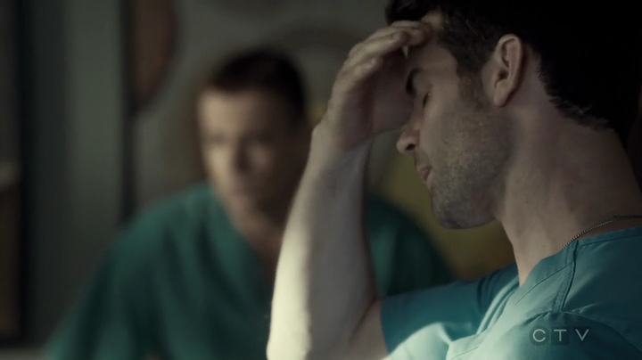 VampireDiariesWorld-dot-org_SavingHope3x03-1238.jpg