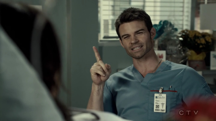 VampireDiariesWorld-dot-org_SavingHope3x03-1574.jpg