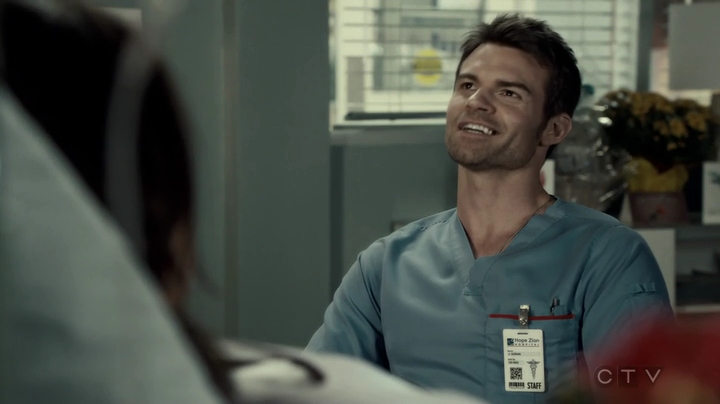 VampireDiariesWorld-dot-org_SavingHope3x03-1591.jpg