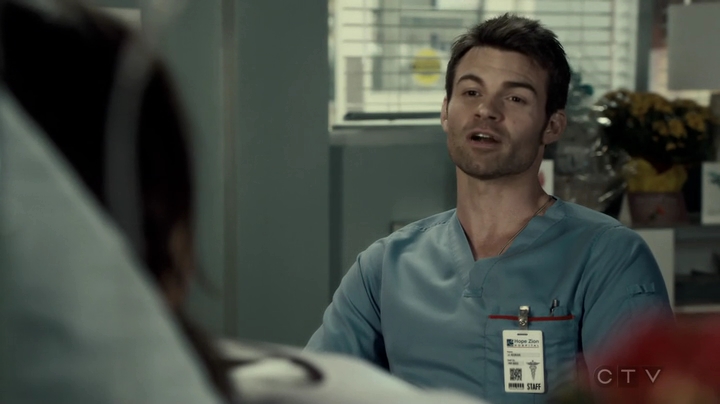 VampireDiariesWorld-dot-org_SavingHope3x03-1593.jpg