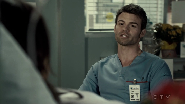 VampireDiariesWorld-dot-org_SavingHope3x03-1594.jpg