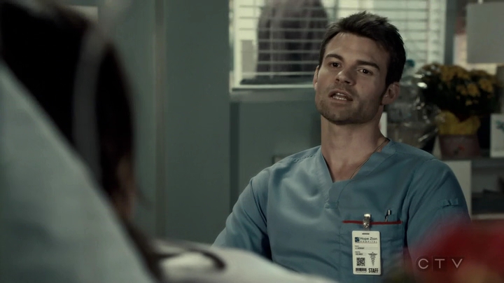 VampireDiariesWorld-dot-org_SavingHope3x03-1598.jpg