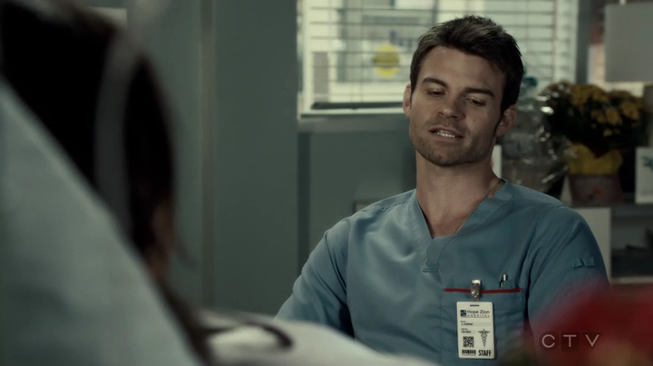 VampireDiariesWorld-dot-org_SavingHope3x03-1601.jpg