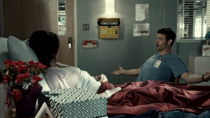 VampireDiariesWorld-dot-org_SavingHope3x03-1624.jpg