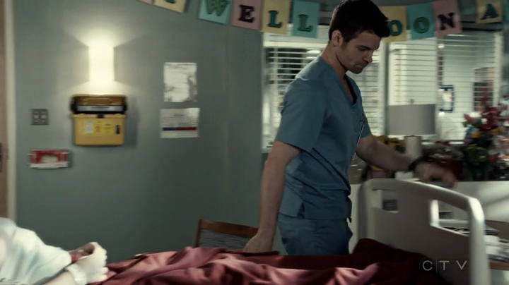 VampireDiariesWorld-dot-org_SavingHope3x03-1653.jpg