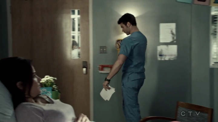 VampireDiariesWorld-dot-org_SavingHope3x03-1668.jpg